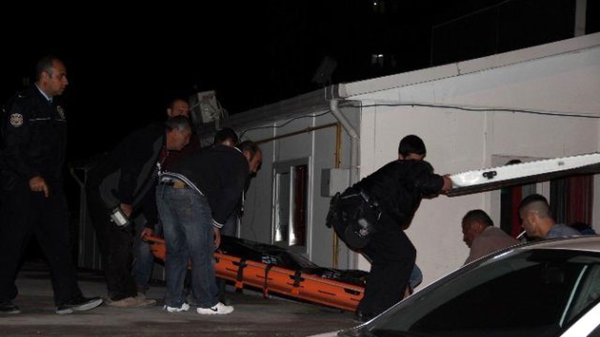 12. Kattan Düşen İnşaat İşçisi Hayatını Kaybetti