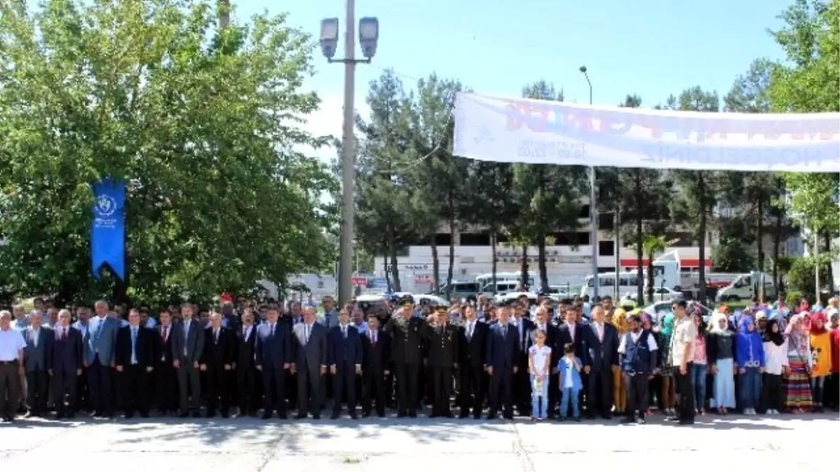 Adıyaman\'da 19 Mayıs Atatürk\'ü Anma Gençlik ve Spor Bayramı Kutlamaları