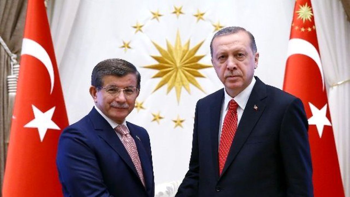 Cumhurbaşkanı Erdoğan, Başbakan Davutoğlu\'nu Kabul Etti