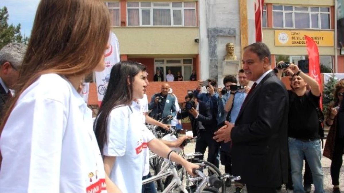 Edirne\'de 407 Öğrenci Bisiklet Sahibi Oldu