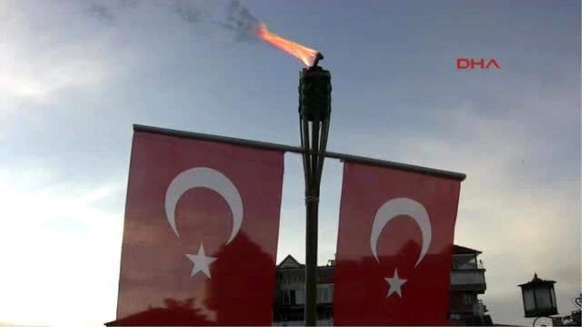 Erzurum CHP\'den Bayrak Yürüyüşü
