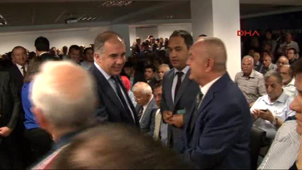 İzmir AK Parti İzmir\'de Binali Yıldırım Sevinci