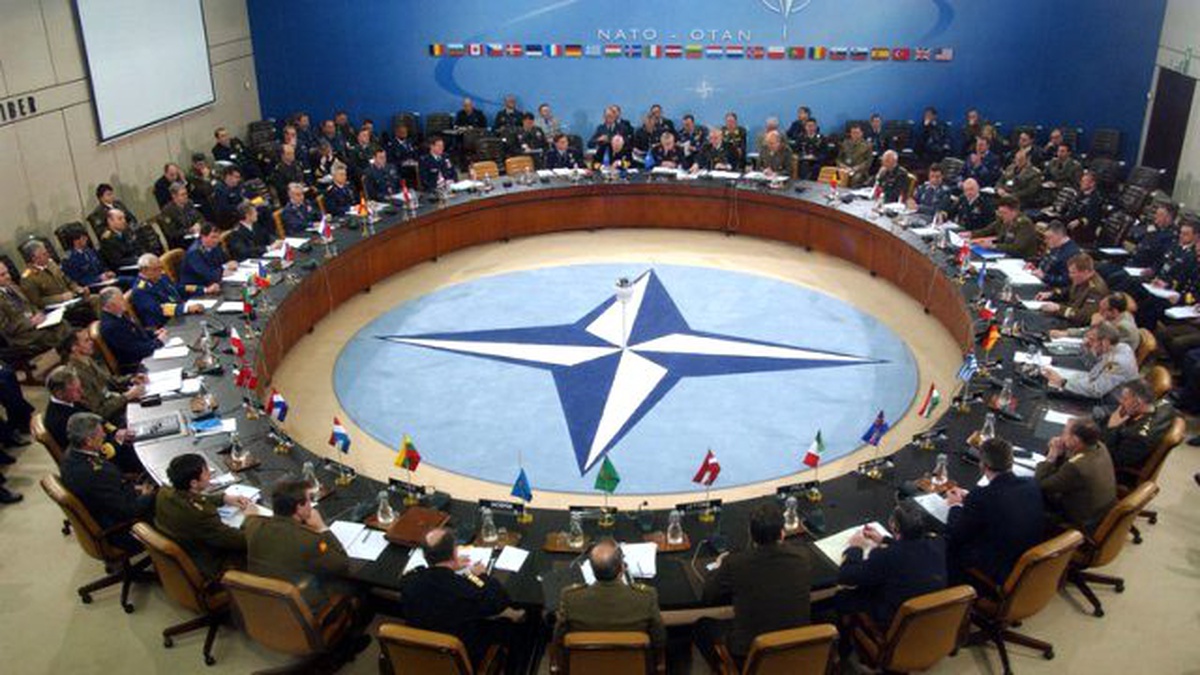 Karadağ\'ın Üyeliğine NATO\'dan Yeşil Işık