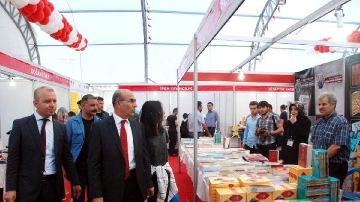 Kitap Günlerine Yoğun İlgi