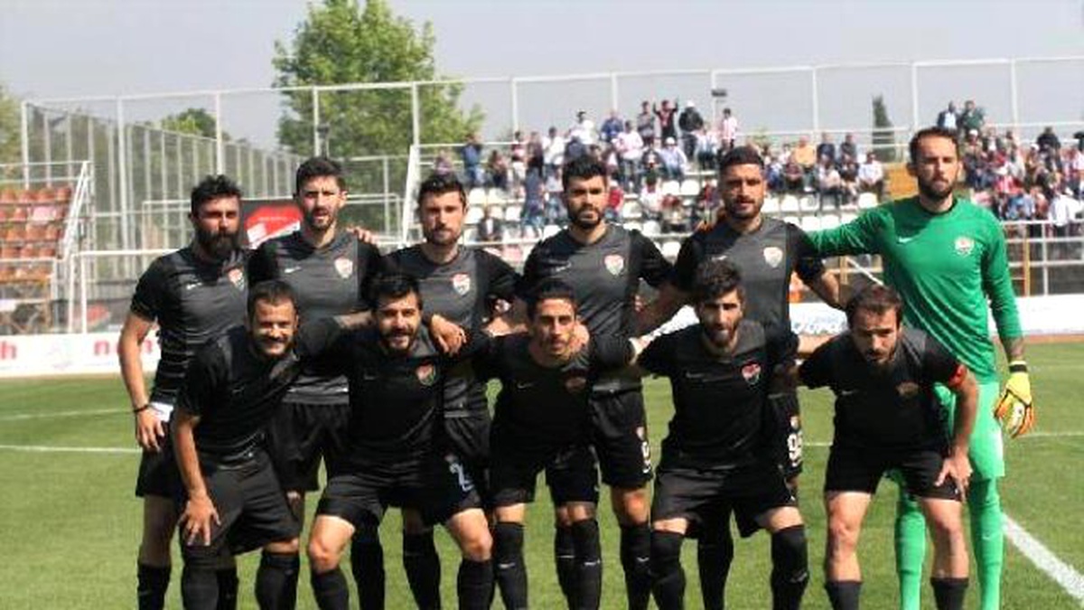 Kocaeli Birliksporlu Futbolculara 50\'şer Bin Lira Ceza