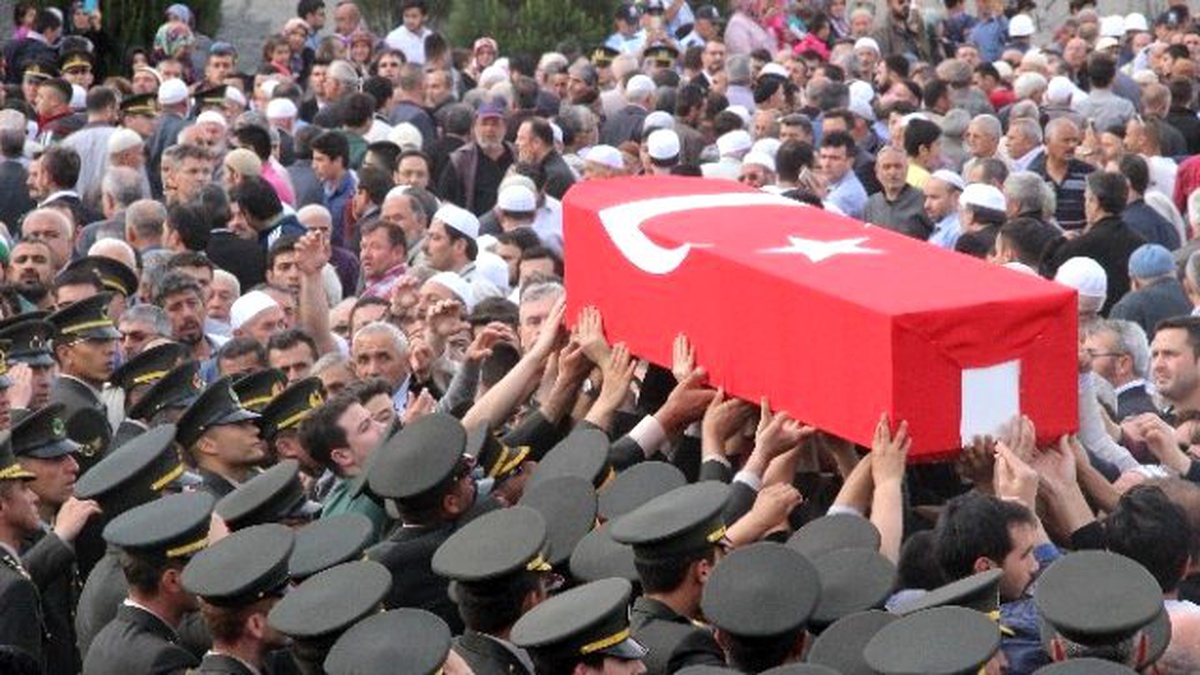 Konyalı Şehit Gözyaşları Arasında Son Yolculuğuna Uğurlandı