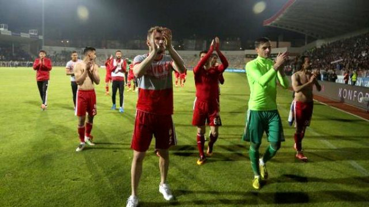 Medicana Sivasspor-Fenerbahçe Soyunma Odaları