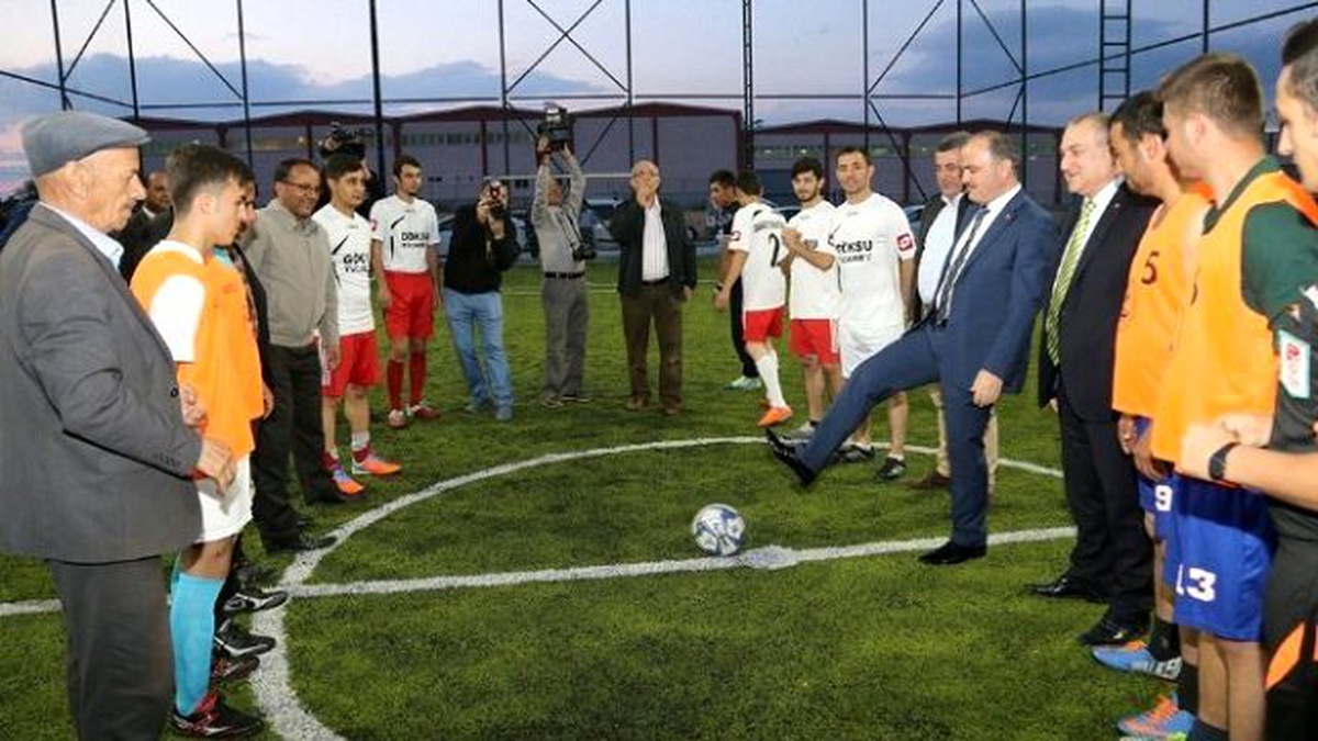 Pamukkale Futbol Turnuvası\'nda İlk Tur Bitti