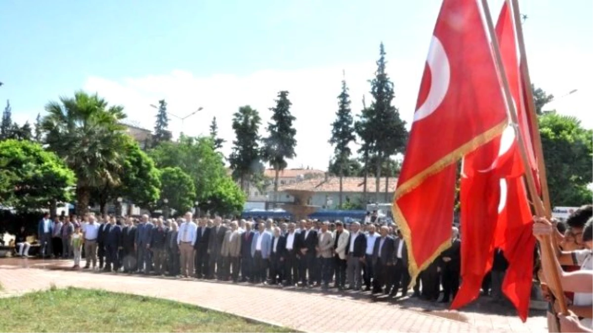 Reyhanlı\'da 19 Mayıs Atatürk\'ü Anma Gençlik ve Spor Bayramı Kutlandı