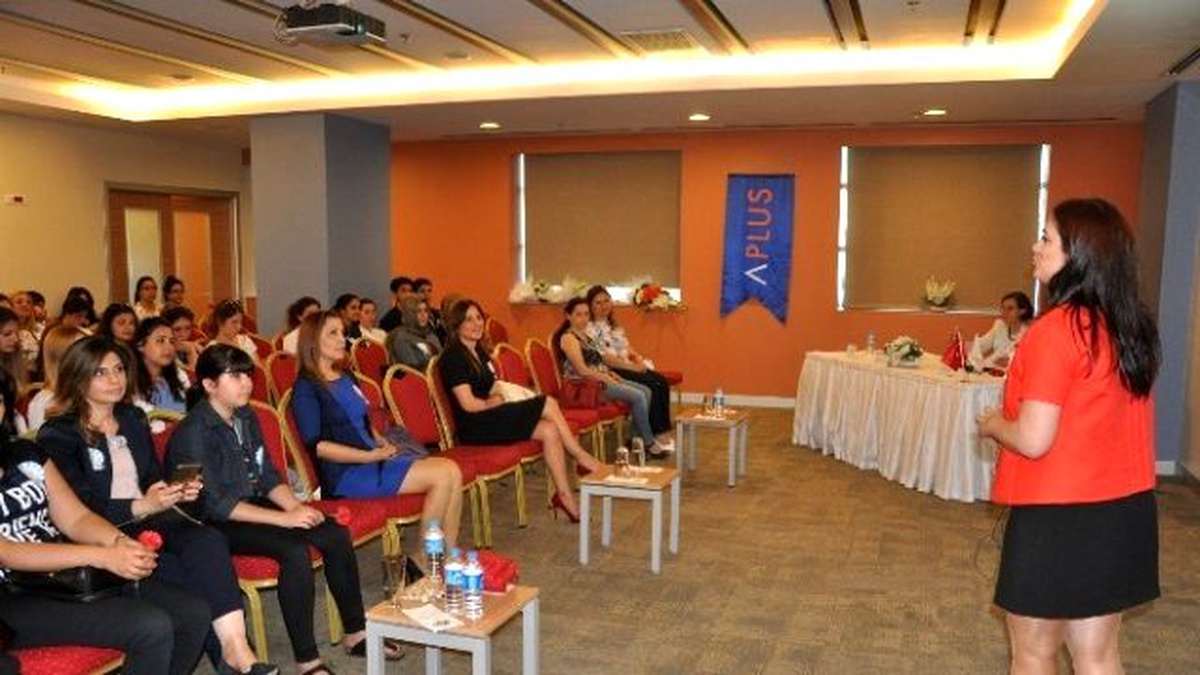 Acıbadem Adana Hastanesi Hemşirelik Haftasını Kutladı