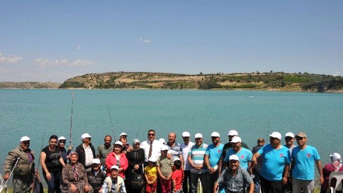 Başkan Can, Engellilerle Birlikte Balık Tuttu