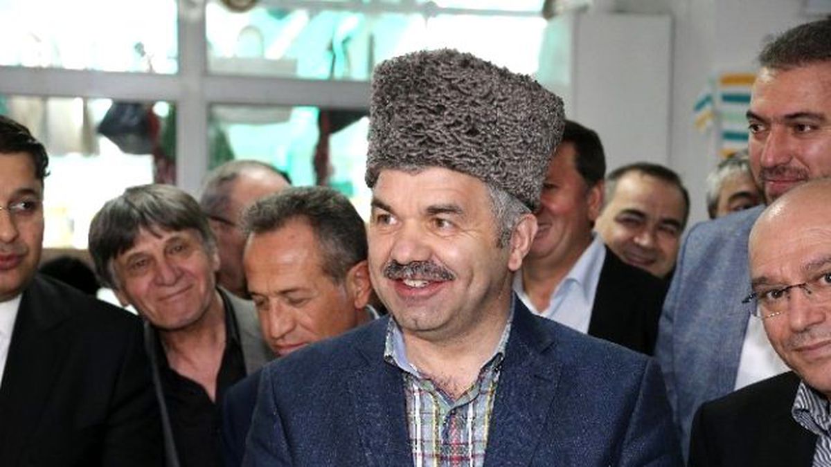 Başkan Çelik Kalpak Giydi