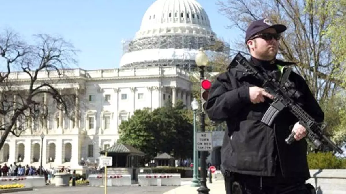 Beyaz Saray'da Silah Sesleri... Silahlı Bir Adam Vuruldu