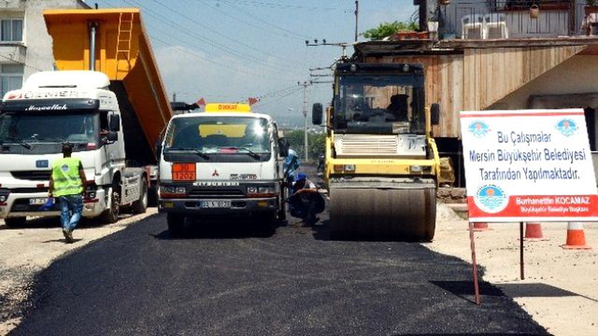 Büyükşehir Belediyesi\'nin Asfalt Atağı Sürüyor