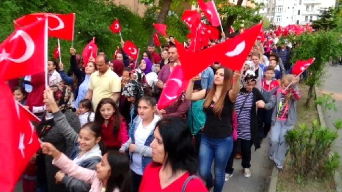 Gülüç\'te 19 Mayıs Şölen Havasında Kutlandı