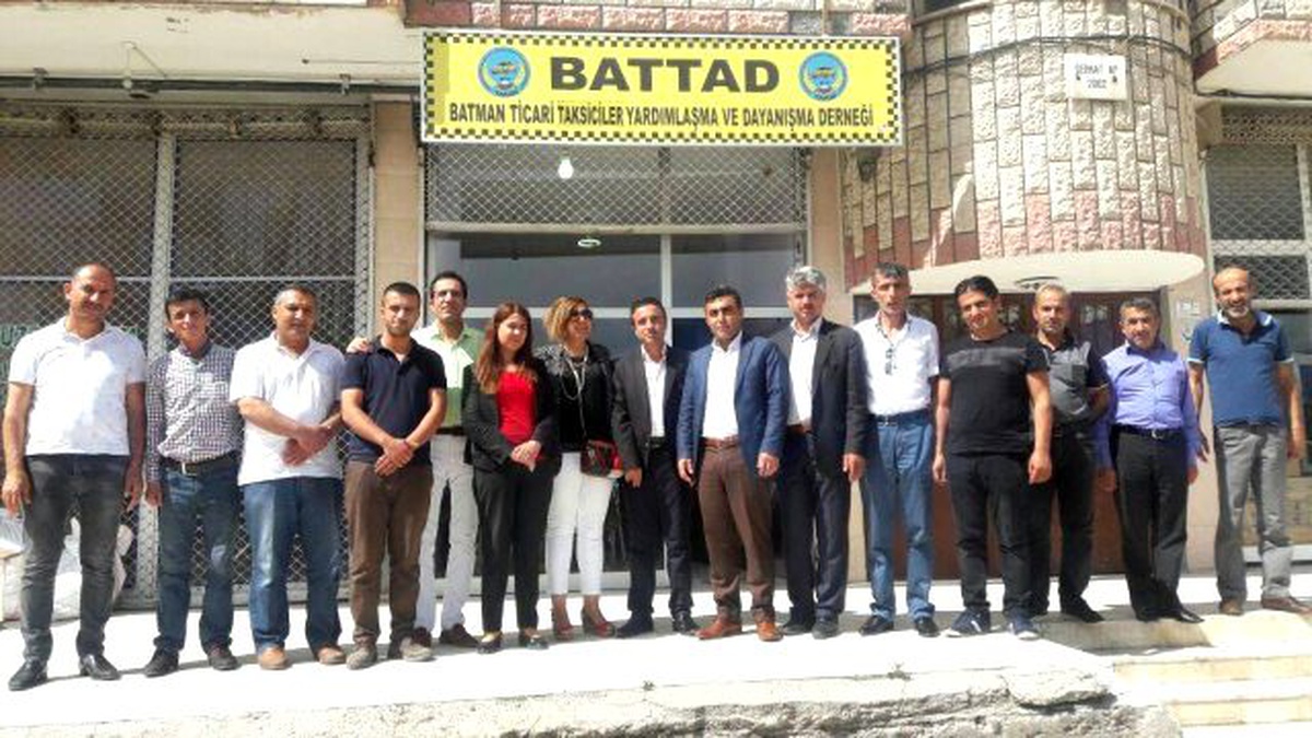 HDP Yöneticileri STK\'ları Ziyaret Etti