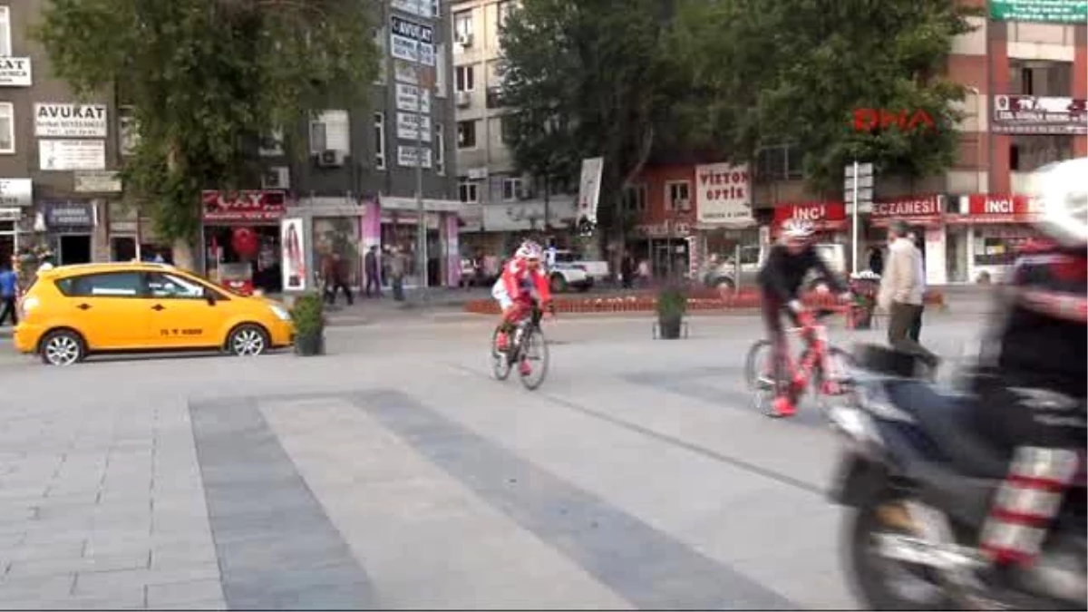 Kırıkkale Bisiklet ile Samsun\'dan Ankara\'ya