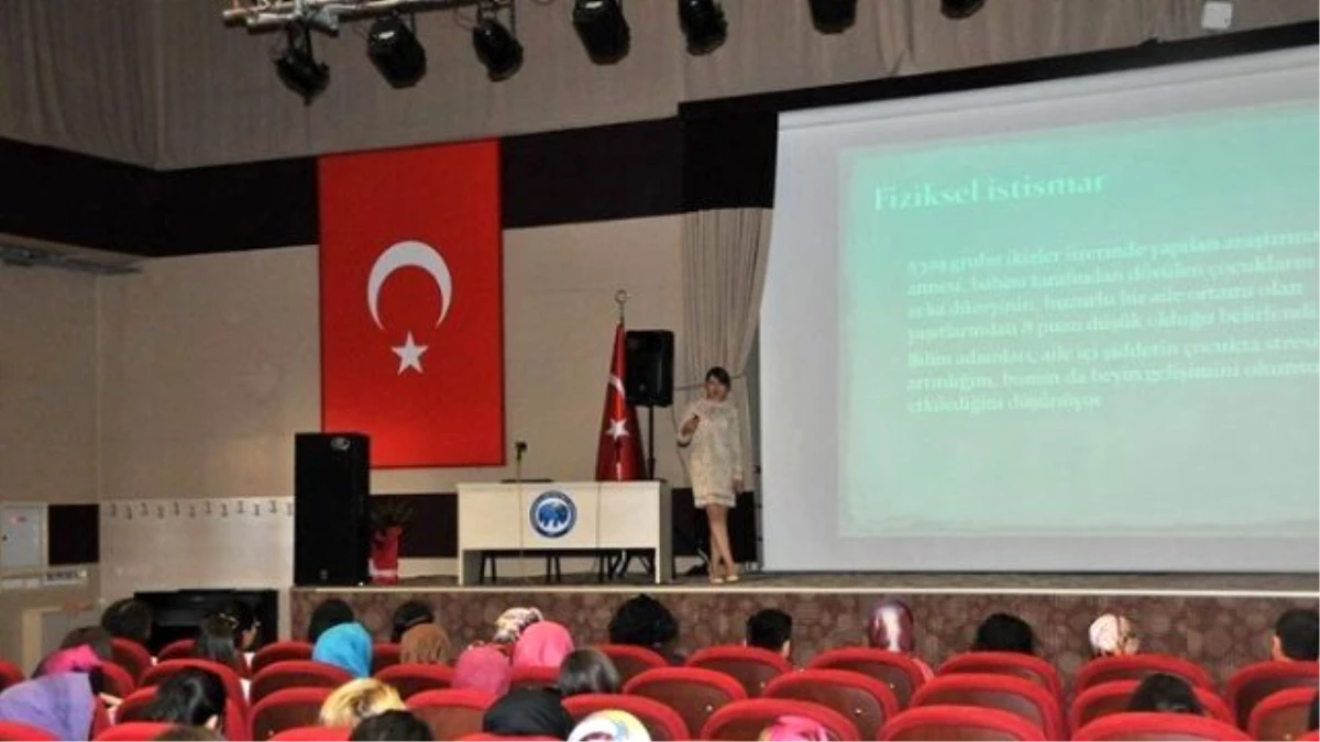 Kmü\'de Çocuk İhmali ve Cinsel İstismar Konulu Konferans