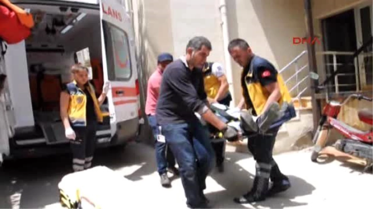 Malkara 5 Metrelik Merdivenden Düşen İşçi Yaralandı