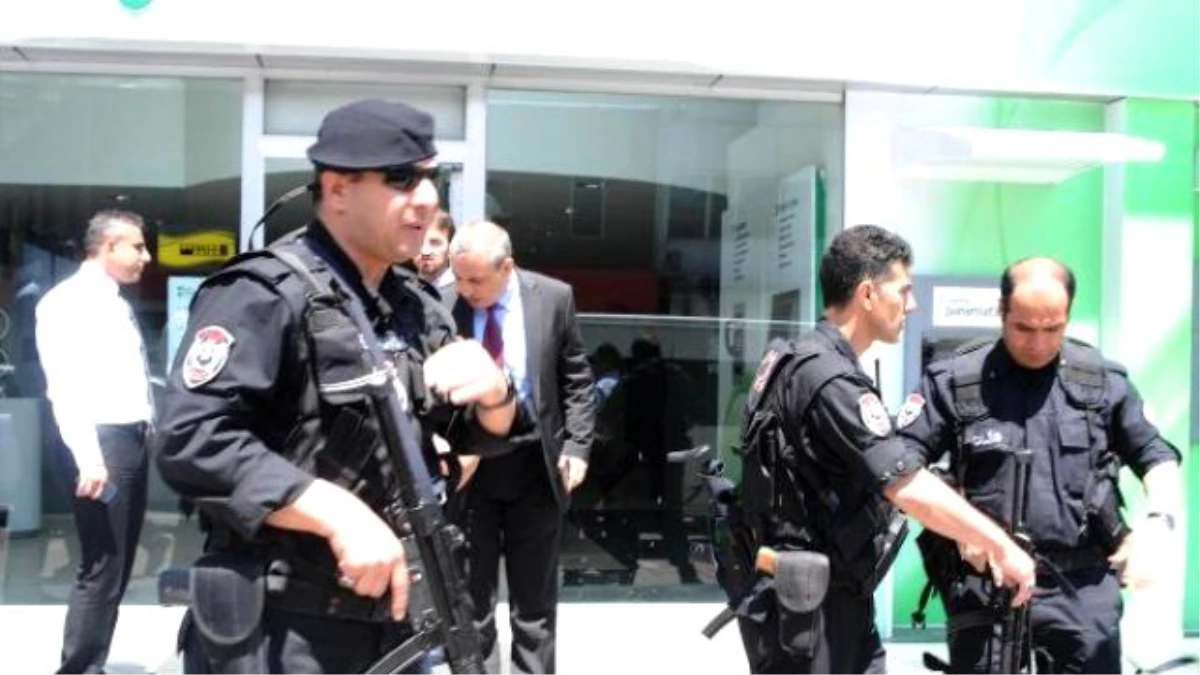 Nevşehir\'de Banka Soymaya Kalkışan Şüpheli Gözaltına Alındı