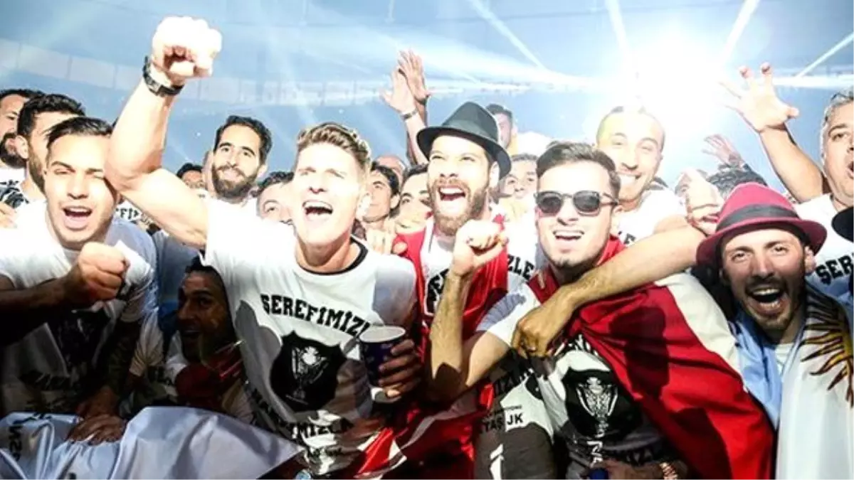 Vodafone Arena'da Yıldırım Demirören'in İsmi Anons Edilmedi