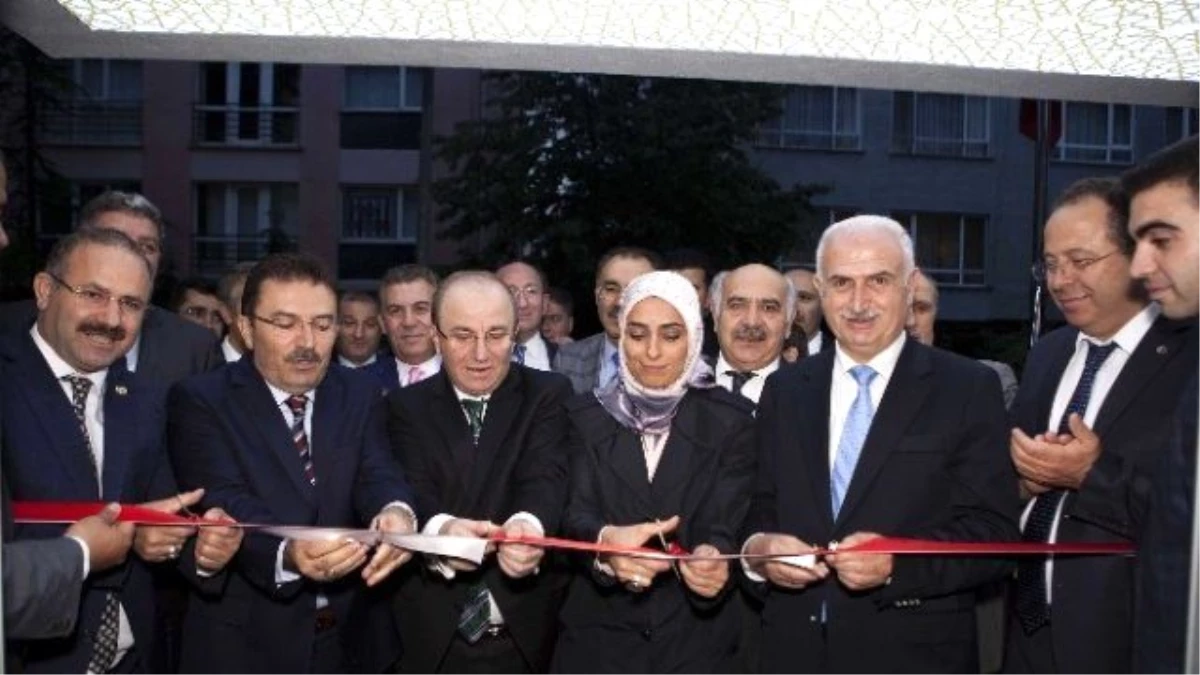 Atatürk Üniversitesi\'nden Başkentte Yeni Konukevi ve Açıköğretim Fakültesi Öğrenci İletişim Merkezi