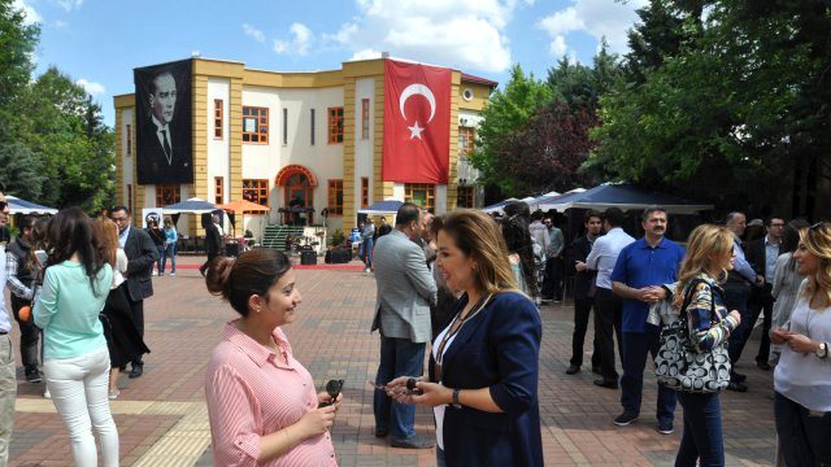 Gaziantep Kolej Vakfı mezunlarını ağırladı