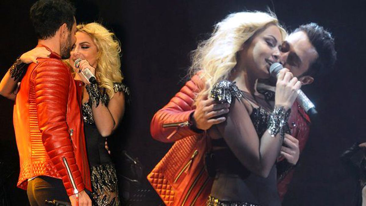 Murat Boz, Öpücüğüyle Hadise'nin Ayağını Yerden Kesti