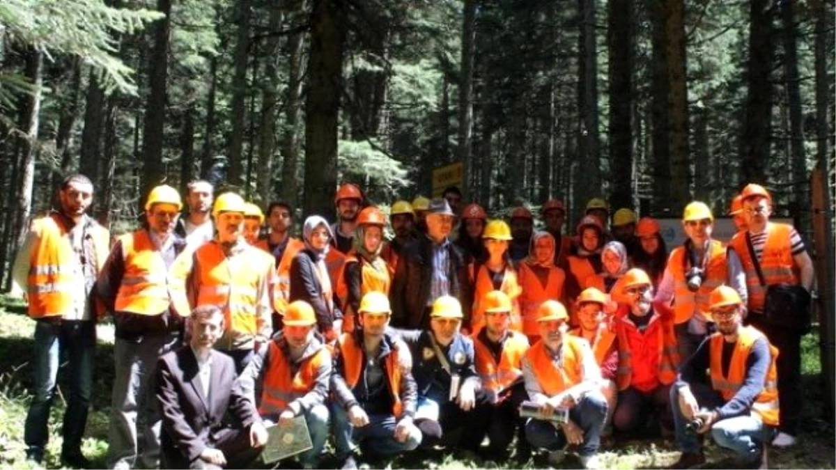 Orman Mühendisliği Bölümü Öğrencileri Düzce\'yi Gezdi