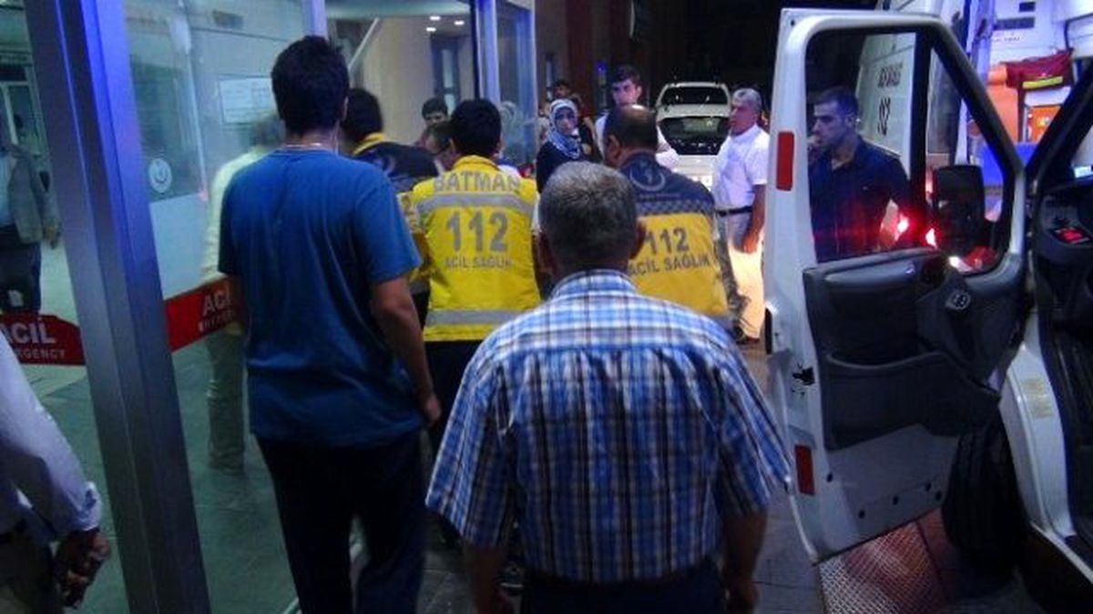 Piknikte Gençler Arasında Bıçaklı Kavga: 1 Yaralı
