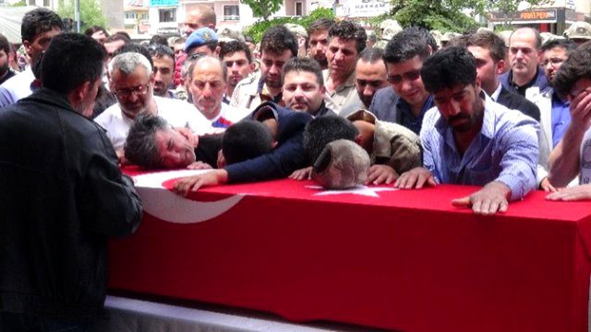 Şehit Fırat Kılıç, Dualarla Son Yolculuğuna Uğurlandı