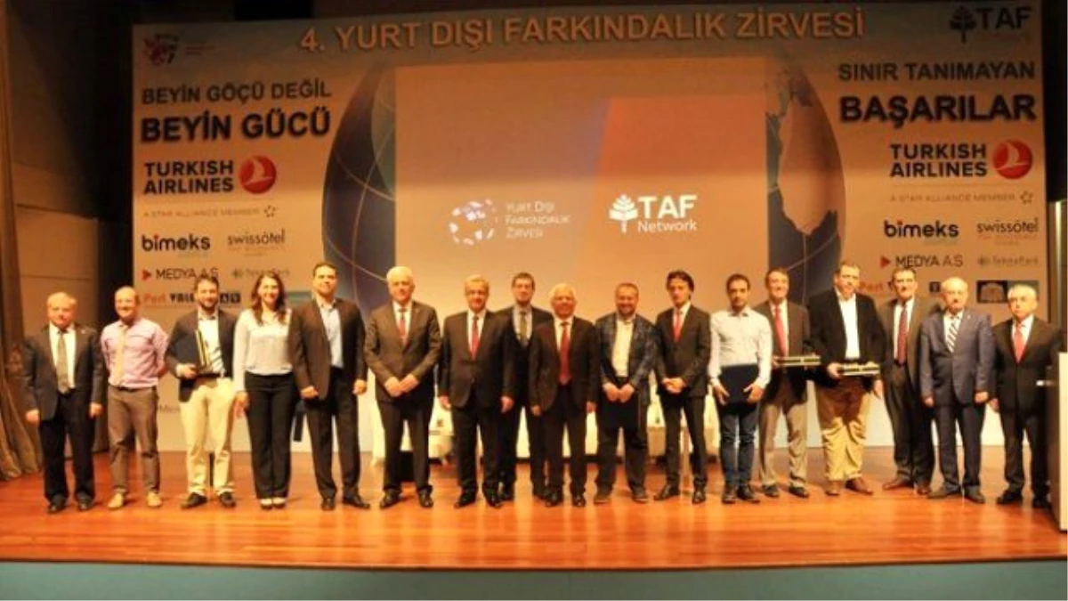 Türk Akademisyenler Uluslararası Zirvede Buluştu