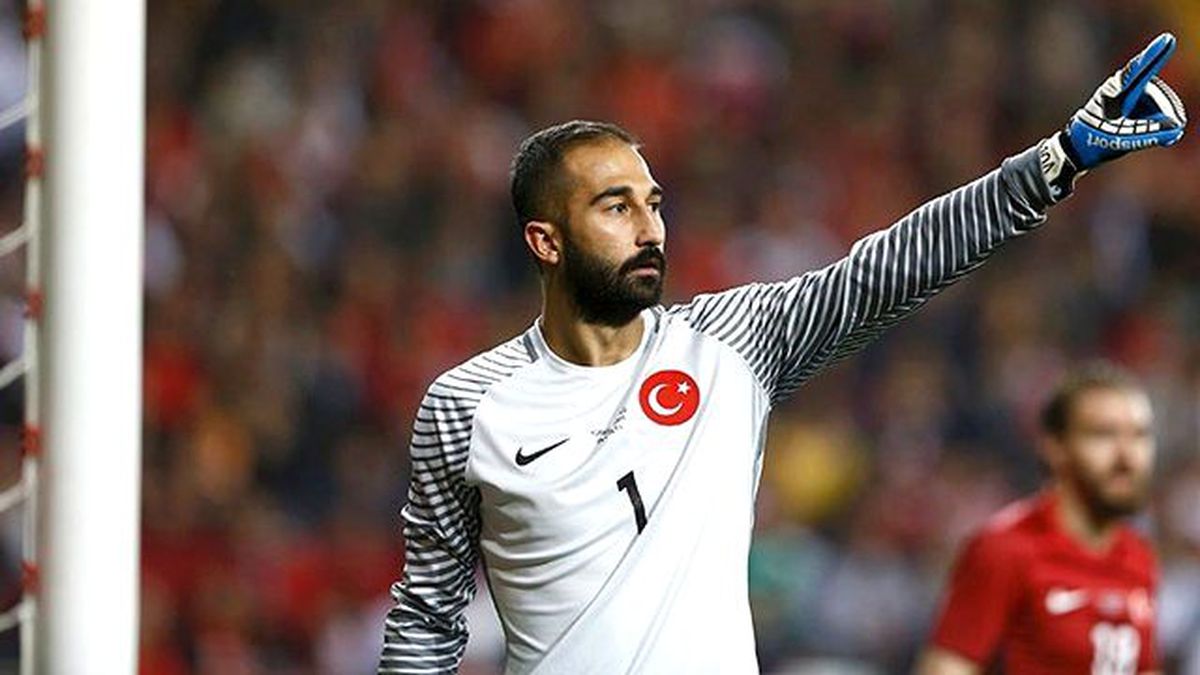 Hırvat Antrenör Mrmic: Türkiye'nin Kalecileri Bizim İçin Avantaj Olabilir