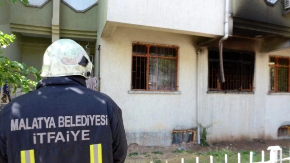 Malatya\'da Ev Yangını Korkuttu