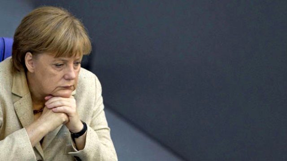 Merkel: Türkiye\'deki Gelişmeler Bizi Endişelendiriyor