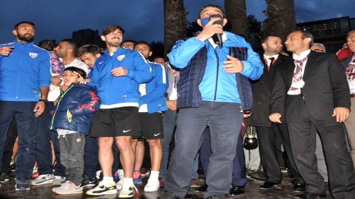 Şampiyonluk Kupası Bandırma\'ya Geldi