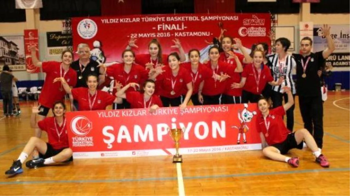 Yıldız Kızlar Basketbol Türkiye Şampiyonu Beşiktaş