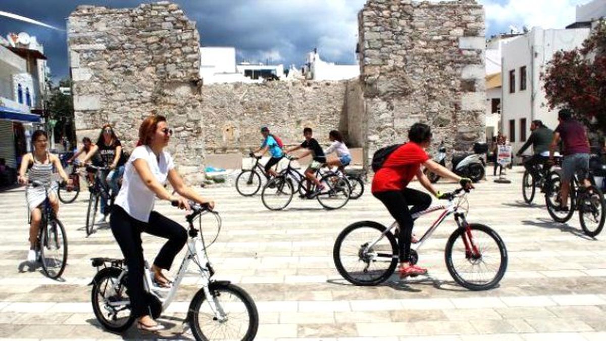 Bodrum\'da Sağlık İçin Bisiklet Kullanımı Çağrısı