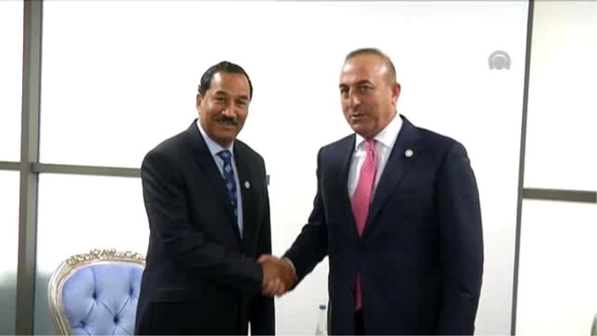 Çavuşoğlu, Nepal Dışişleri Bakanı Tahapa ile Görüştü