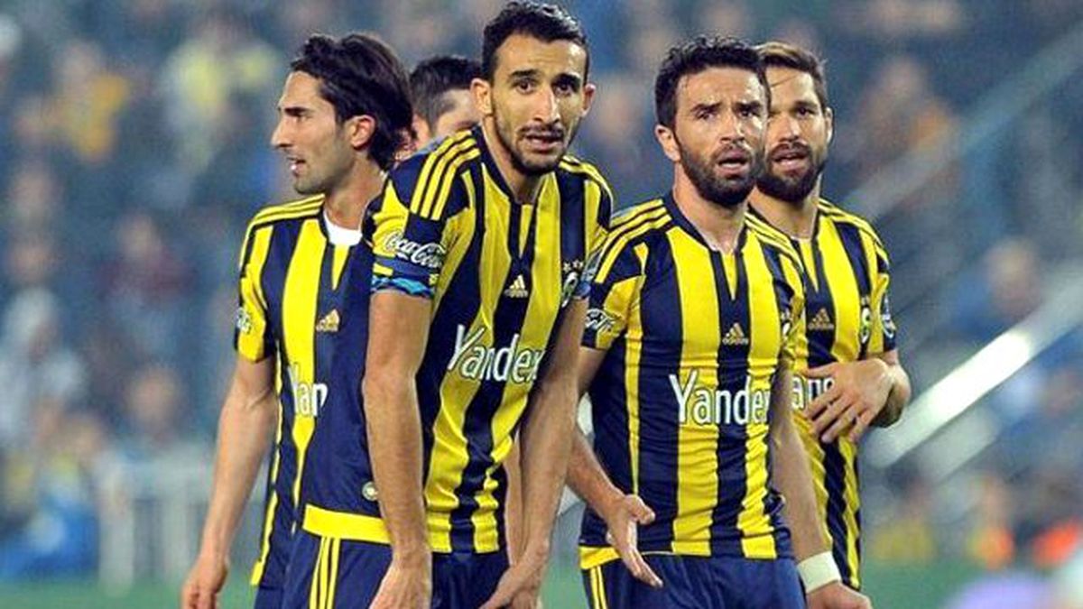 Fenerbahçe'de Gökhan Gönül ve Mehmet Topal Görüşmelerinde Mutlu Son Yakın