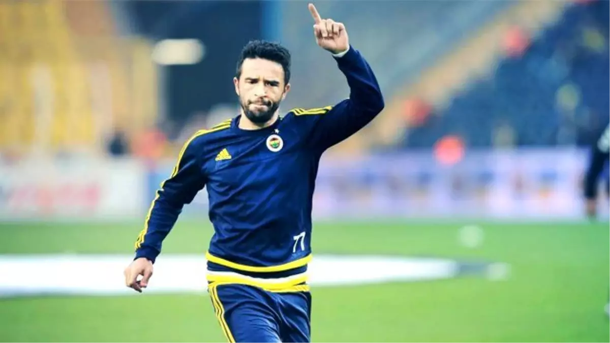 Gökhan Gönül, Fenerbahçe\'den İmza Parası İstediği İçin Kriz Çıktı