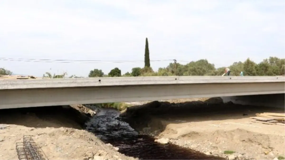 Karaçay Köprüsü Yakında Trafiğe Açılacak