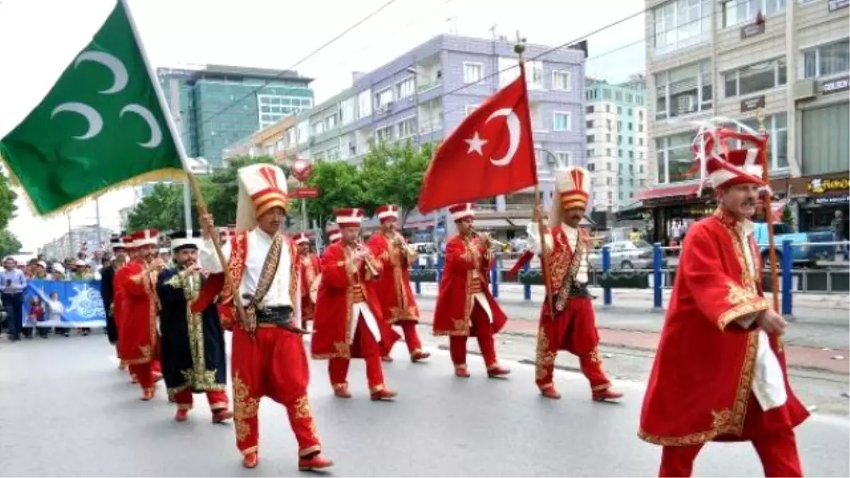 Mehter\'li Süt Yürüyüşü