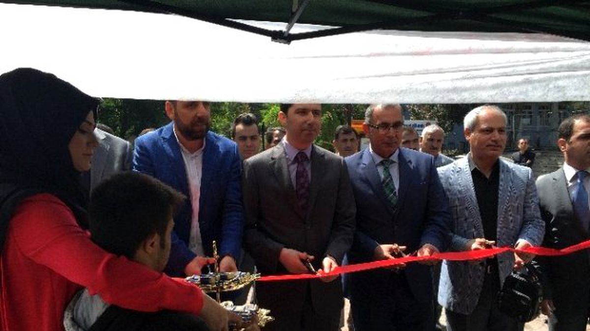 Özel Öğrencilerden Yılsonu Sergisi