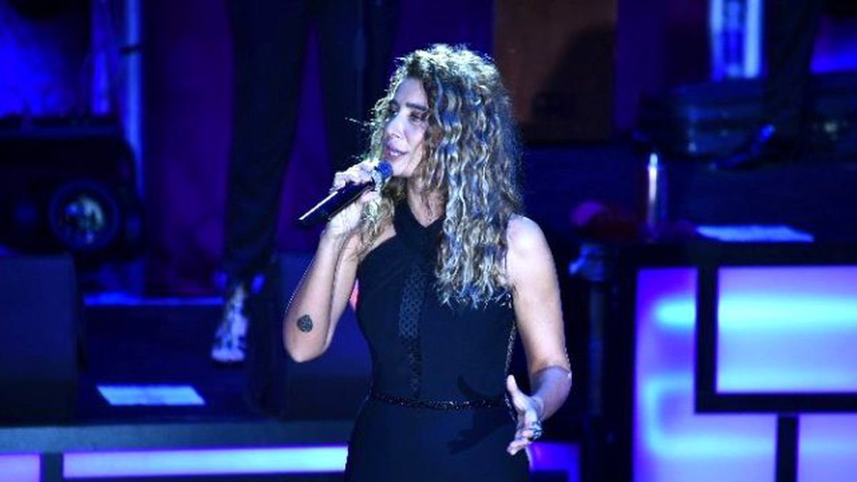 Ünlü Sanatçı Sıla İzmir\'e Geliyor