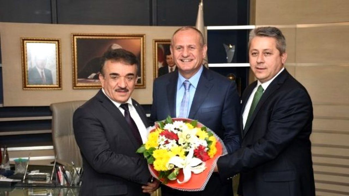 Ahi Heyeti Belediye\'de