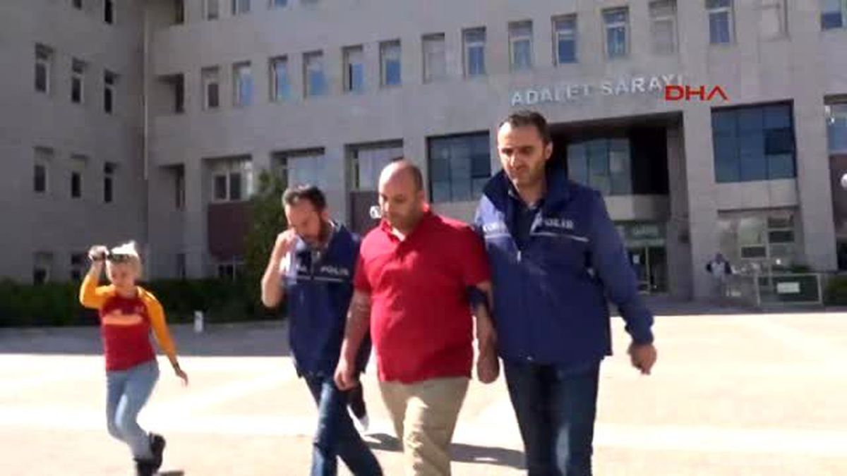 Aksaray\'daki \'Paralel Yapı\' Operasyonunda 5 Tutuklama