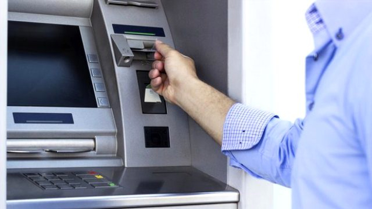 Atm\'lerden Para Çalan Rus Siber Dolandırıcı Grubu Geri Döndü