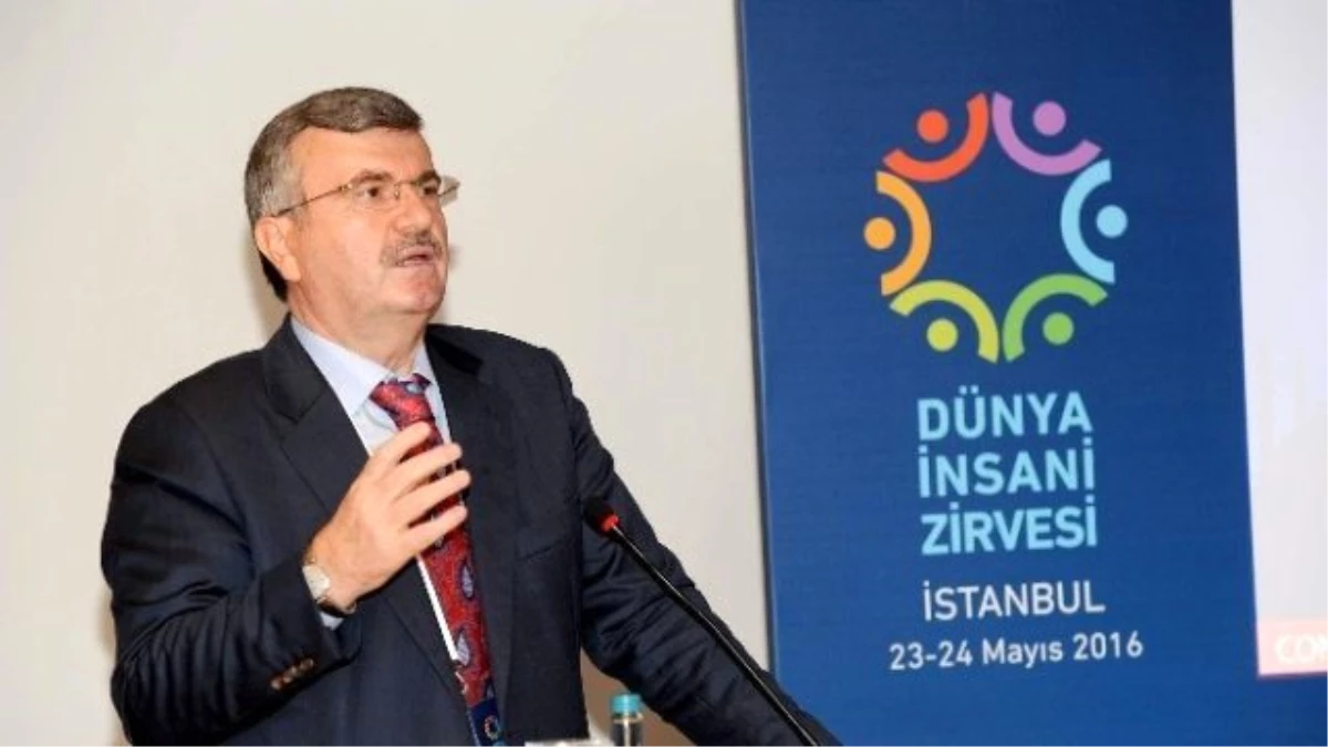 Başkan Akyürek BM İnsani Zirvesi\'nde Konuştu