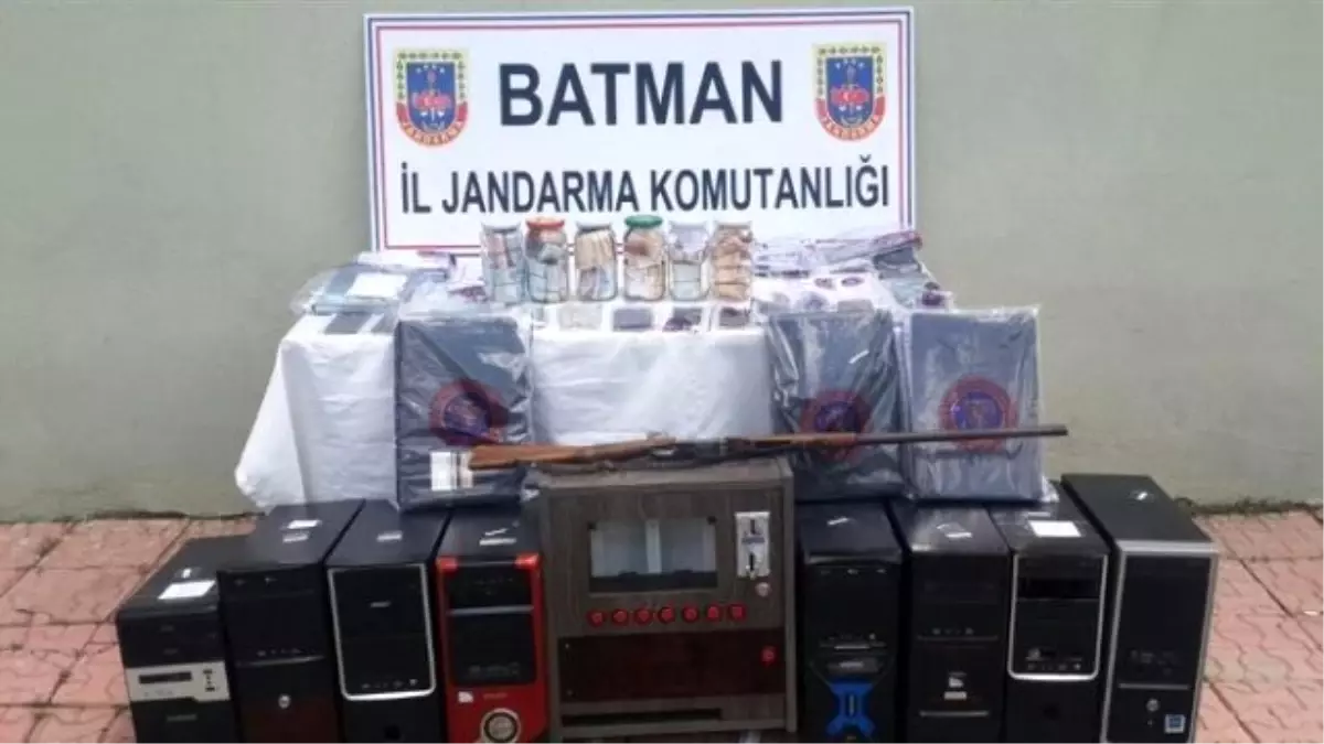 Batman\'da Bahis Operasyonu: 14 Gözaltı